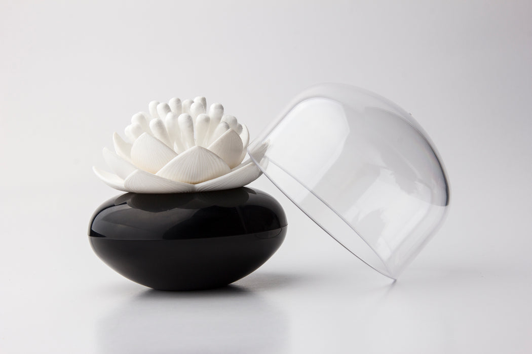 Qualy Lotus ear stick container black and white 10157-BK-WH